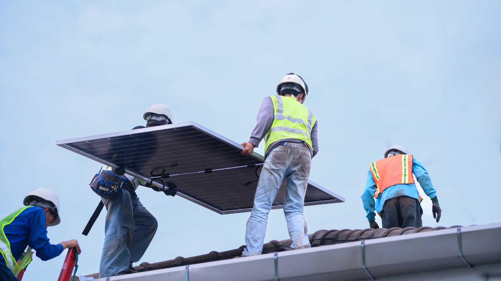 How Does Renewable Solar Panel Installation Work in Hounslow