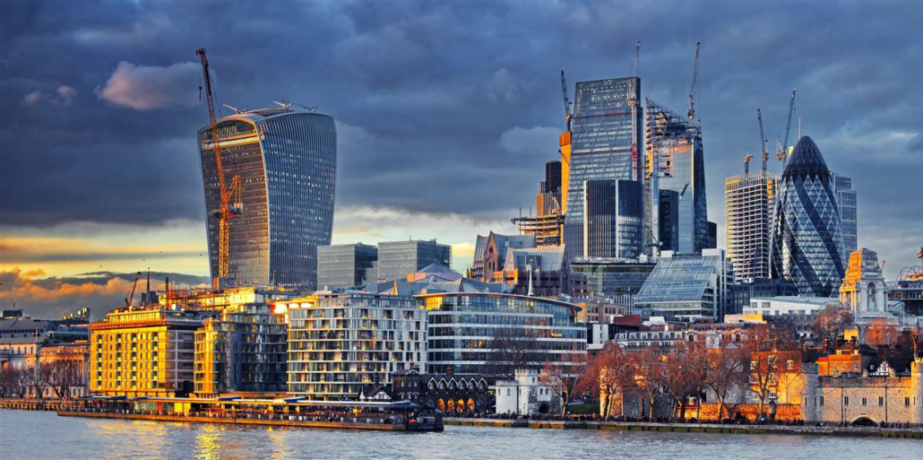 Top construction and renovation experts in London